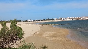 Vista della spiaggia della Puntilla a El Puerto de Santa Maria